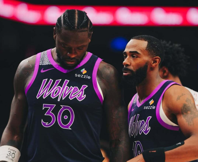 半岛体育官方网站-两主力缺阵替补暴走，兰德尔29+8+6力压字母，森林狼33分血洗雄鹿