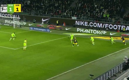 半岛体育官方网站-【德甲】韦霍斯特闪击 哈兰德复出破门 多特3-1狼堡